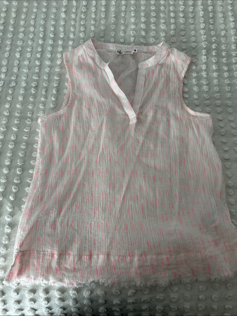 Carve Designs White Sleeveless V-Neck Tank with Pink Accent Dashes